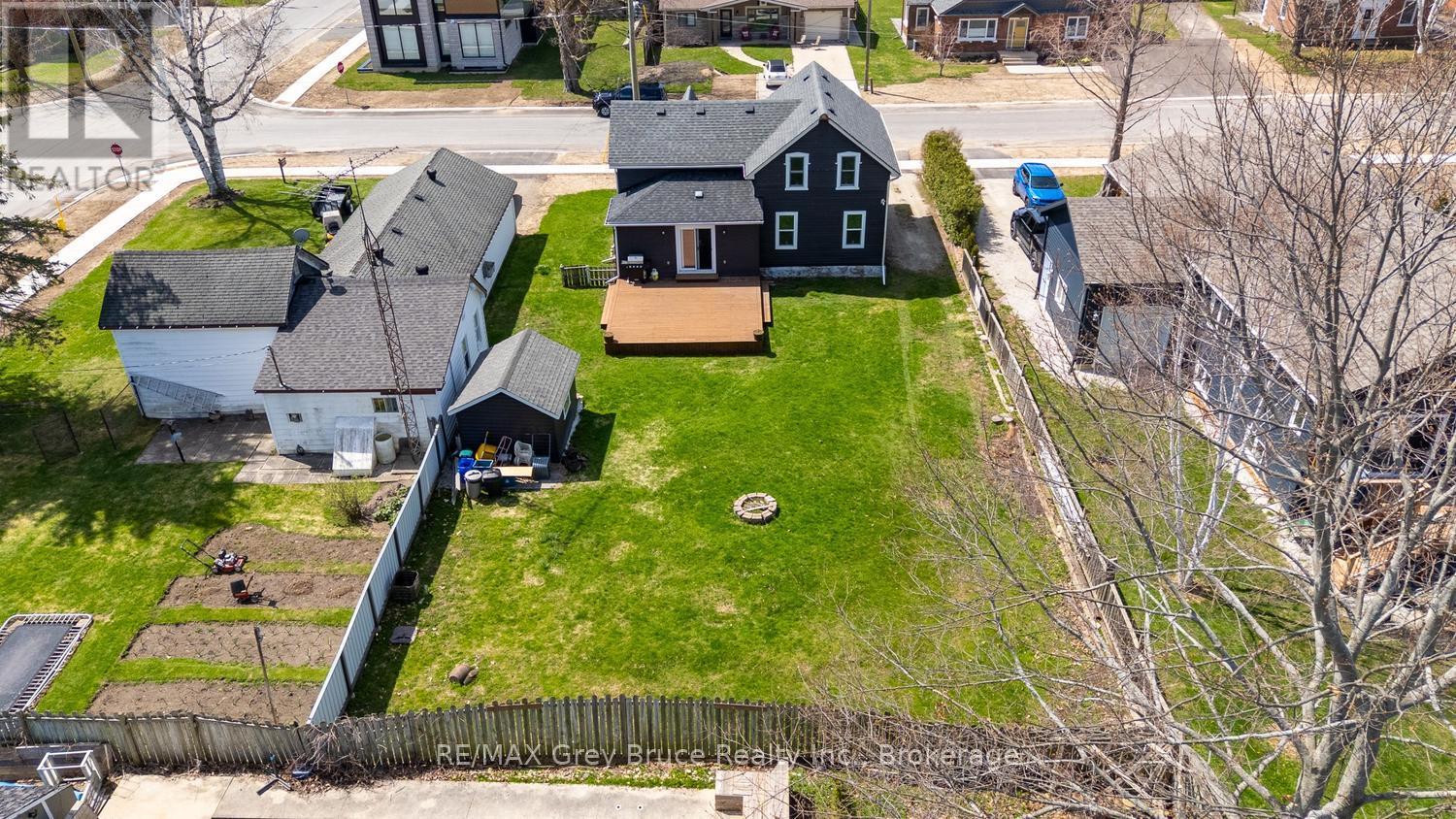 44 Alice Street W, Blue Mountains, Ontario  N0H 2P0 - Photo 40 - X13066714