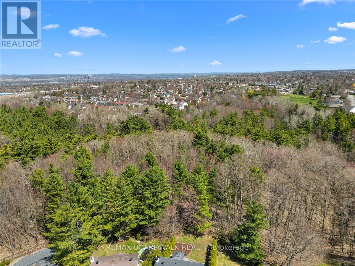 1443 Larkhaven Crescent, Ottawa, Ontario  K1C 5A5 - Photo 43 - X13058440