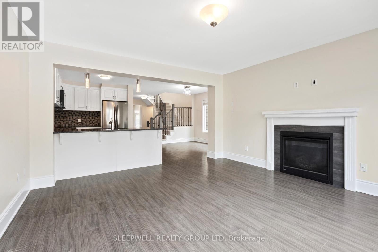320 Lipizzaner Street, Ottawa, Ontario  K2S 0X9 - Photo 6 - X12868858