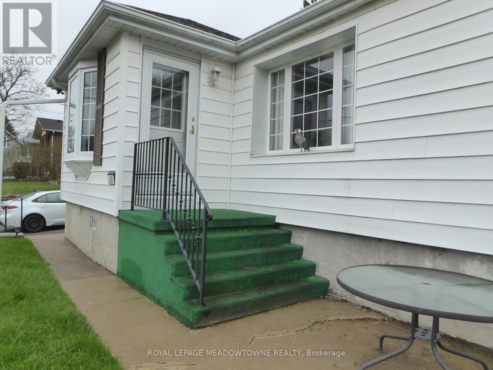 43 Cobblehill Road, Halton Hills, Ontario  L7J 1P1 - Photo 38 - W12893204