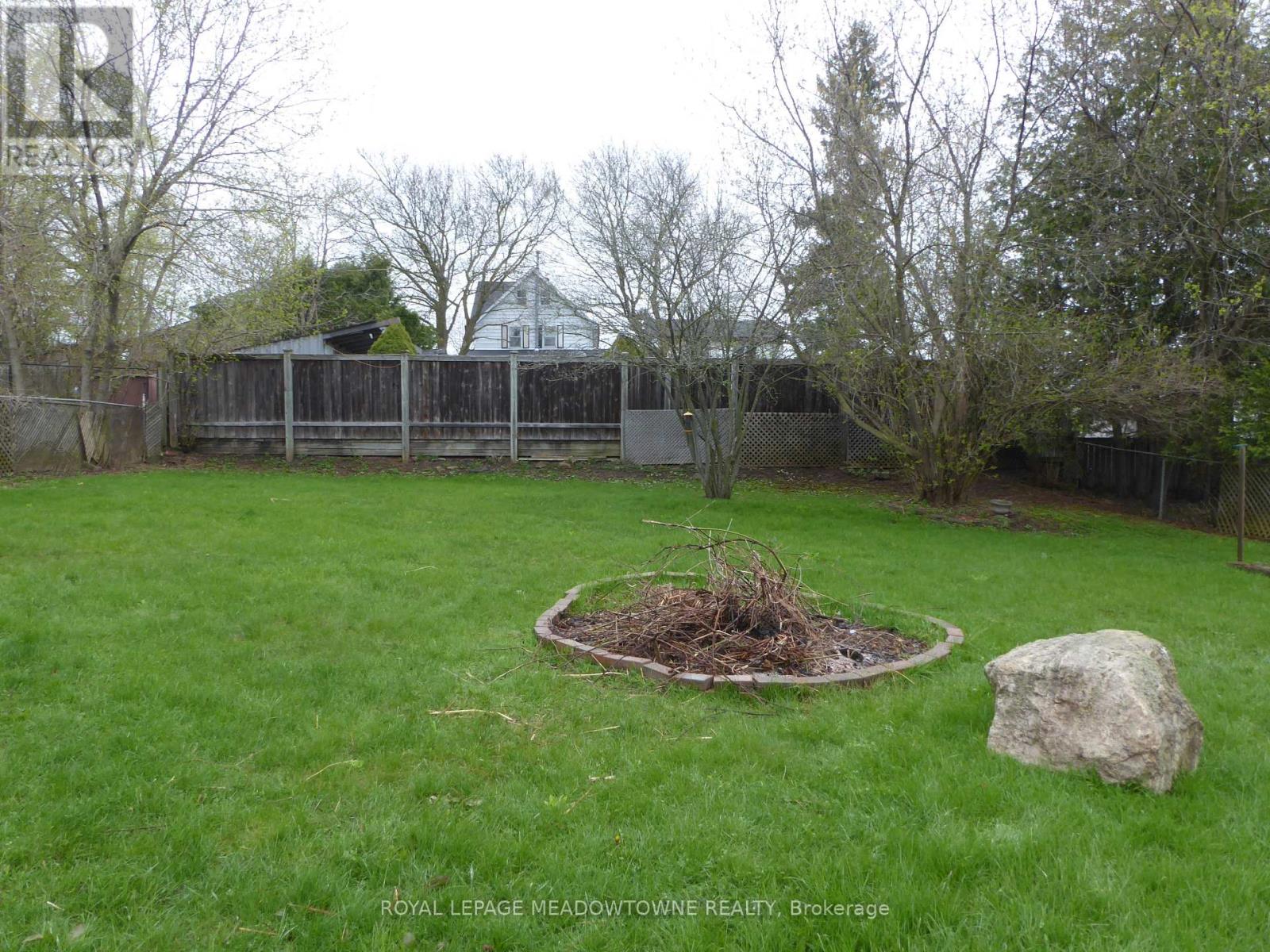 43 Cobblehill Road, Halton Hills, Ontario  L7J 1P1 - Photo 41 - W12893204