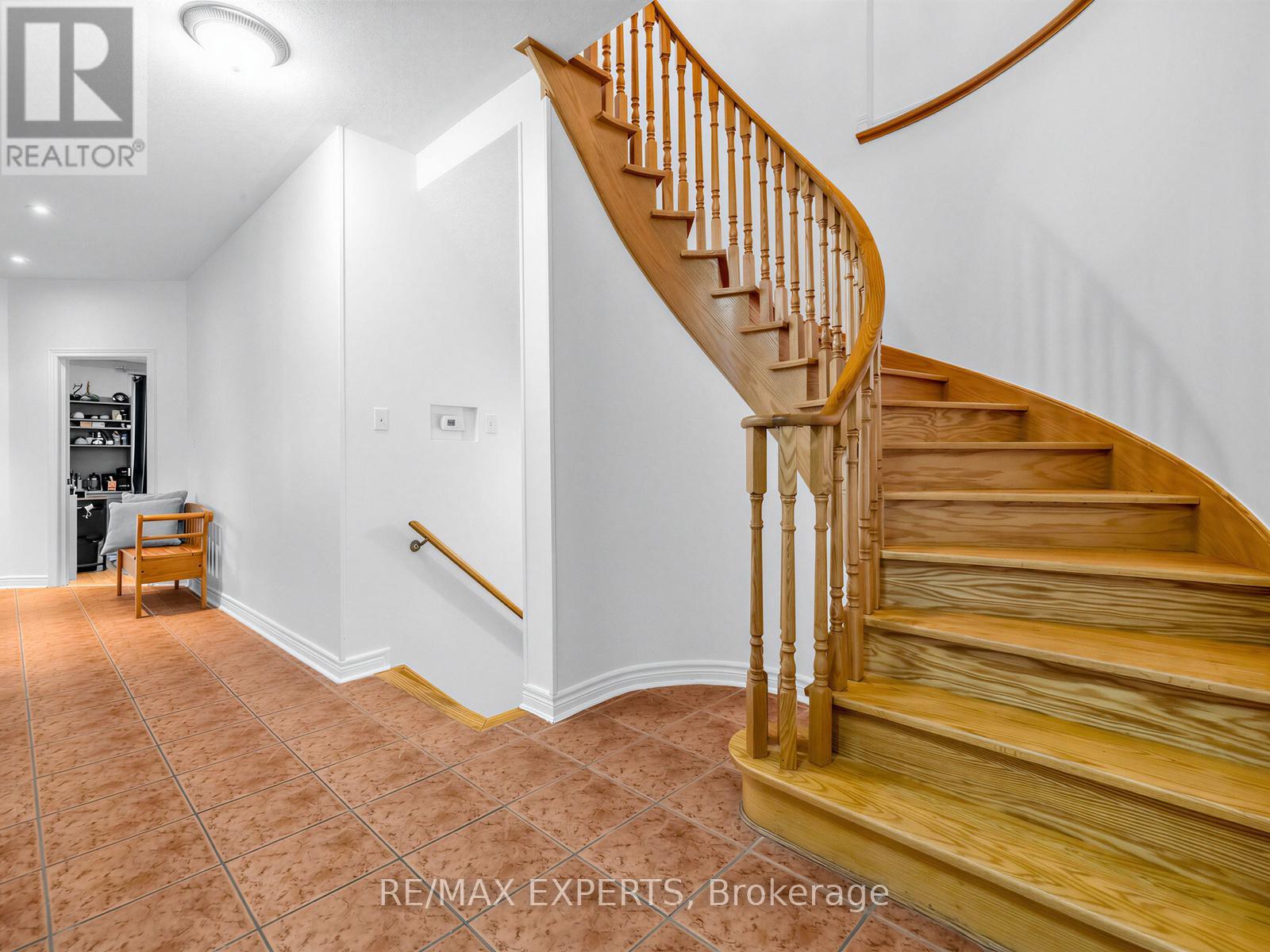67 Tremblay Avenue, Vaughan, Ontario  L4H 2X1 - Photo 4 - N12929672