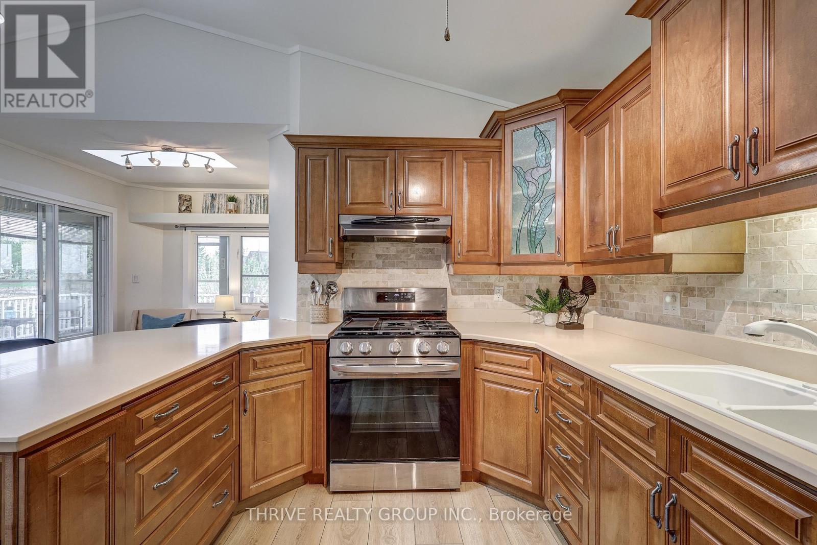 6509 Longwoods Road, Southwest Middlesex, Ontario  N0L 1T0 - Photo 12 - X13066608