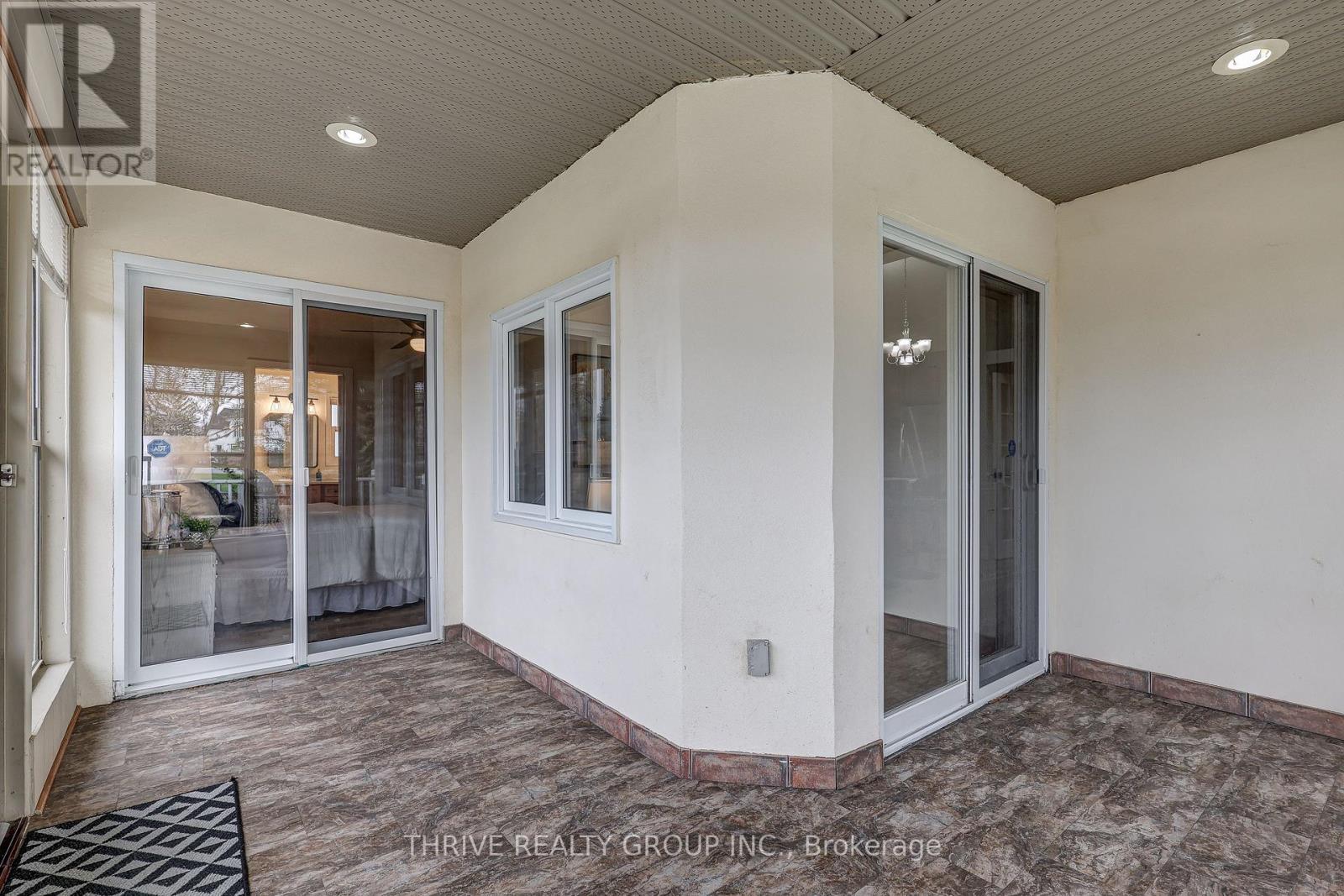 6509 Longwoods Road, Southwest Middlesex, Ontario  N0L 1T0 - Photo 27 - X13066608