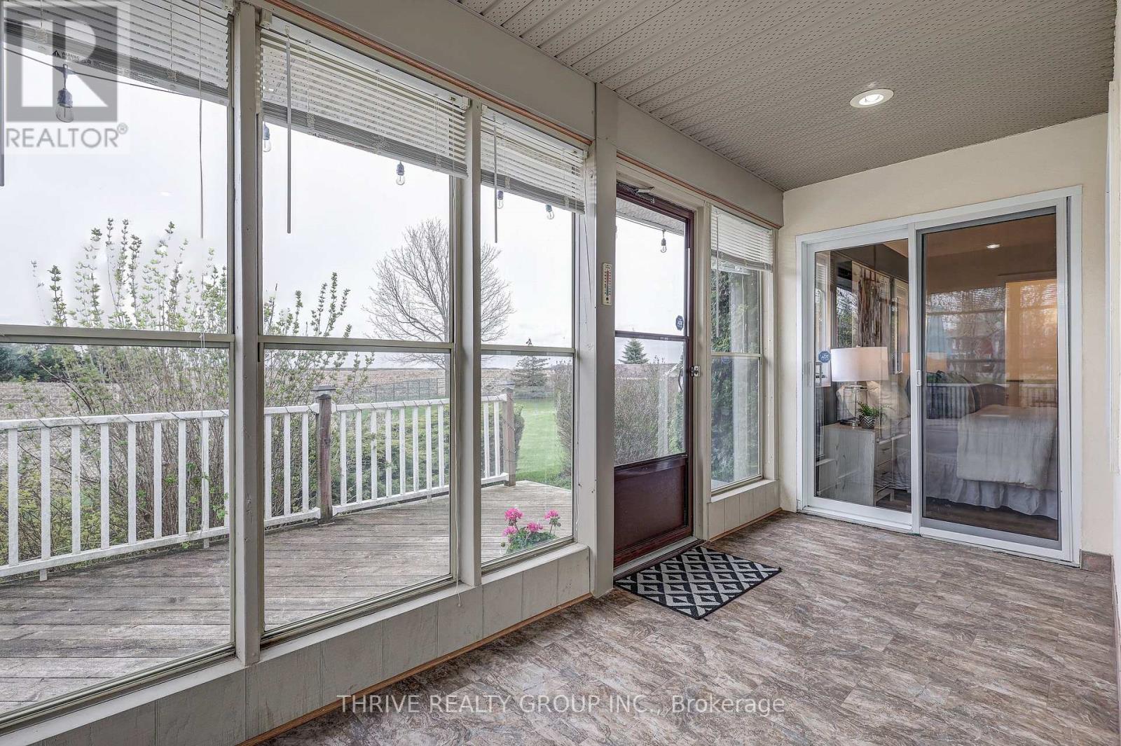 6509 Longwoods Road, Southwest Middlesex, Ontario  N0L 1T0 - Photo 28 - X13066608