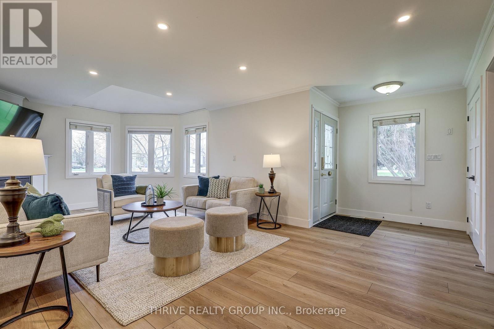 6509 Longwoods Road, Southwest Middlesex, Ontario  N0L 1T0 - Photo 3 - X13066608