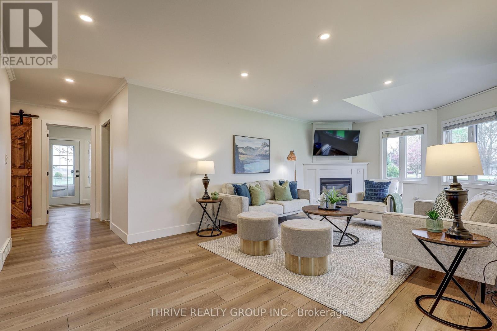 6509 Longwoods Road, Southwest Middlesex, Ontario  N0L 1T0 - Photo 4 - X13066608