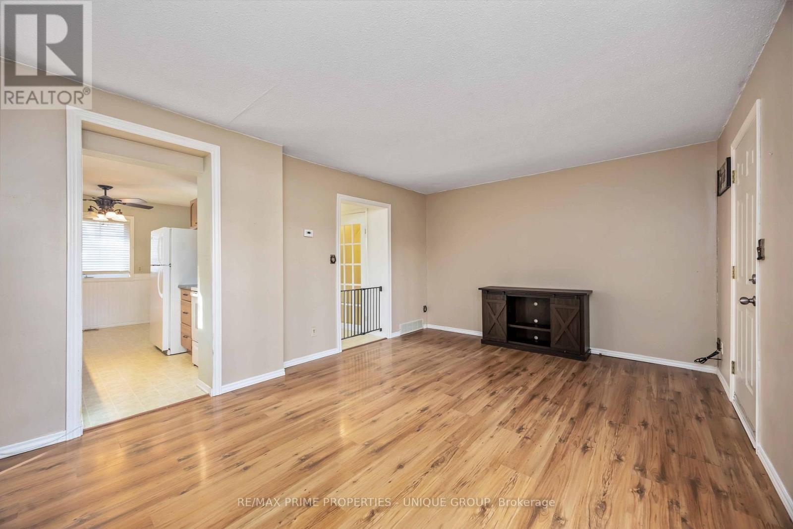 124 Fairview Place, Sarnia, Ontario  N7S 4E1 - Photo 8 - X13066744