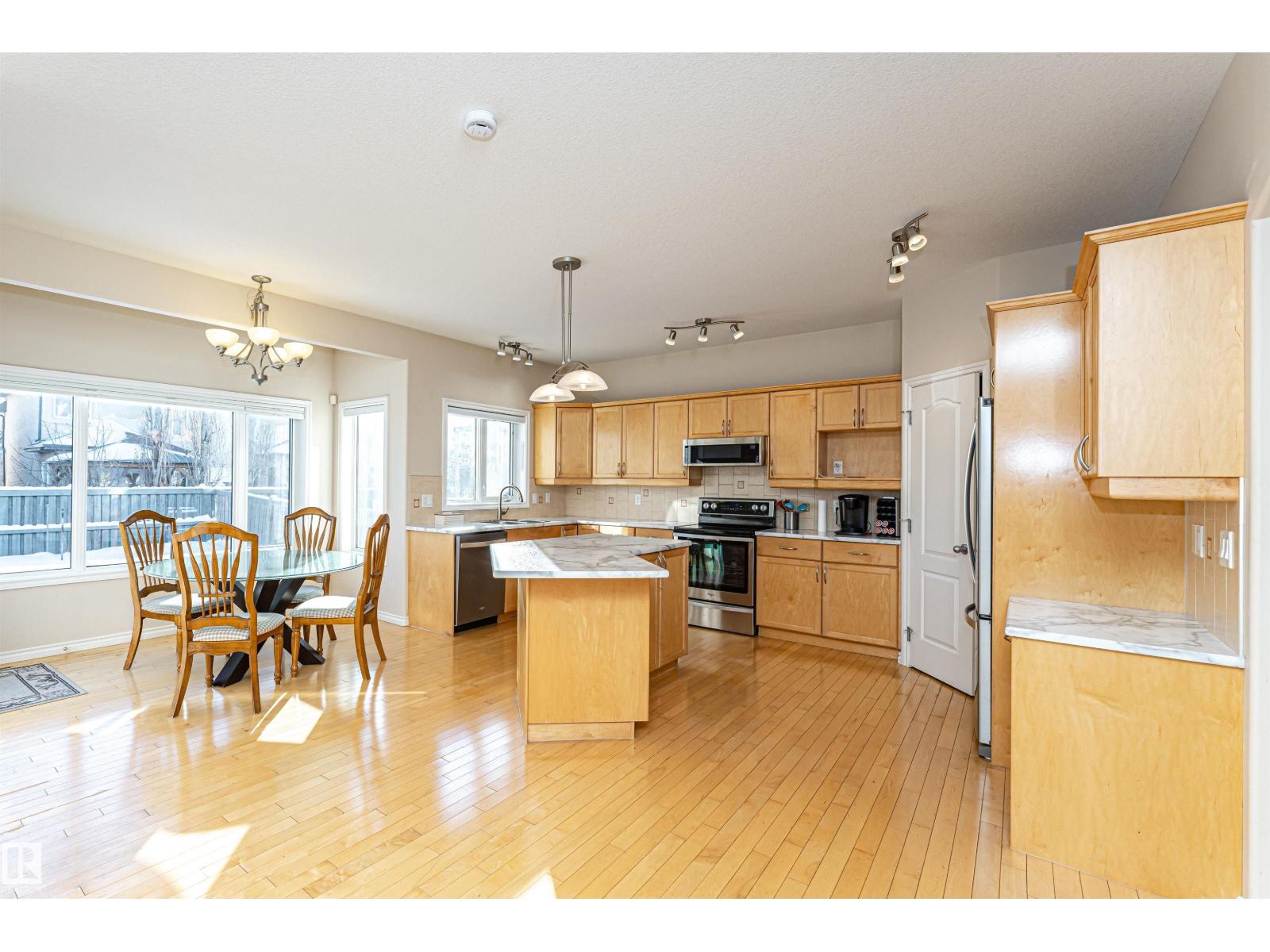 1915 126 St Sw, Edmonton, Alberta  T6W 0A5 - Photo 14 - E4485076