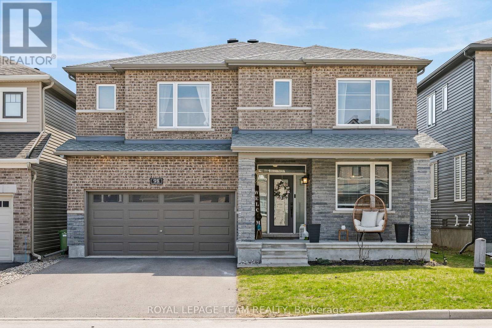 98 RALPH ERFLE WAY, Ottawa, Ontario