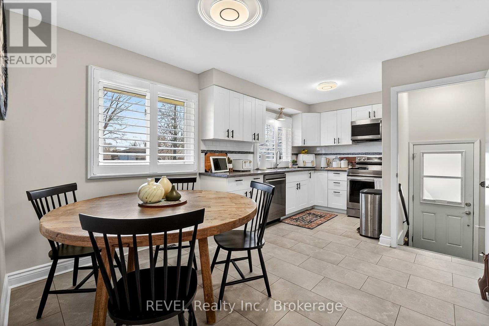 11 Tamarack Street, Welland, Ontario  L3C 4X6 - Photo 10 - X13066654