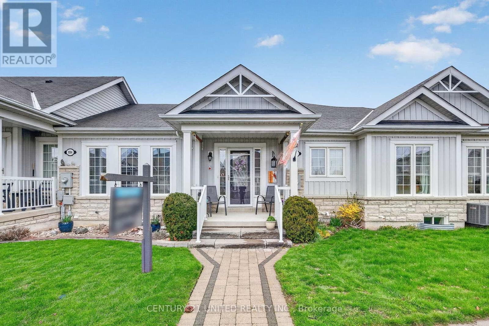 832 LESLIE STREET, Cobourg, Ontario
