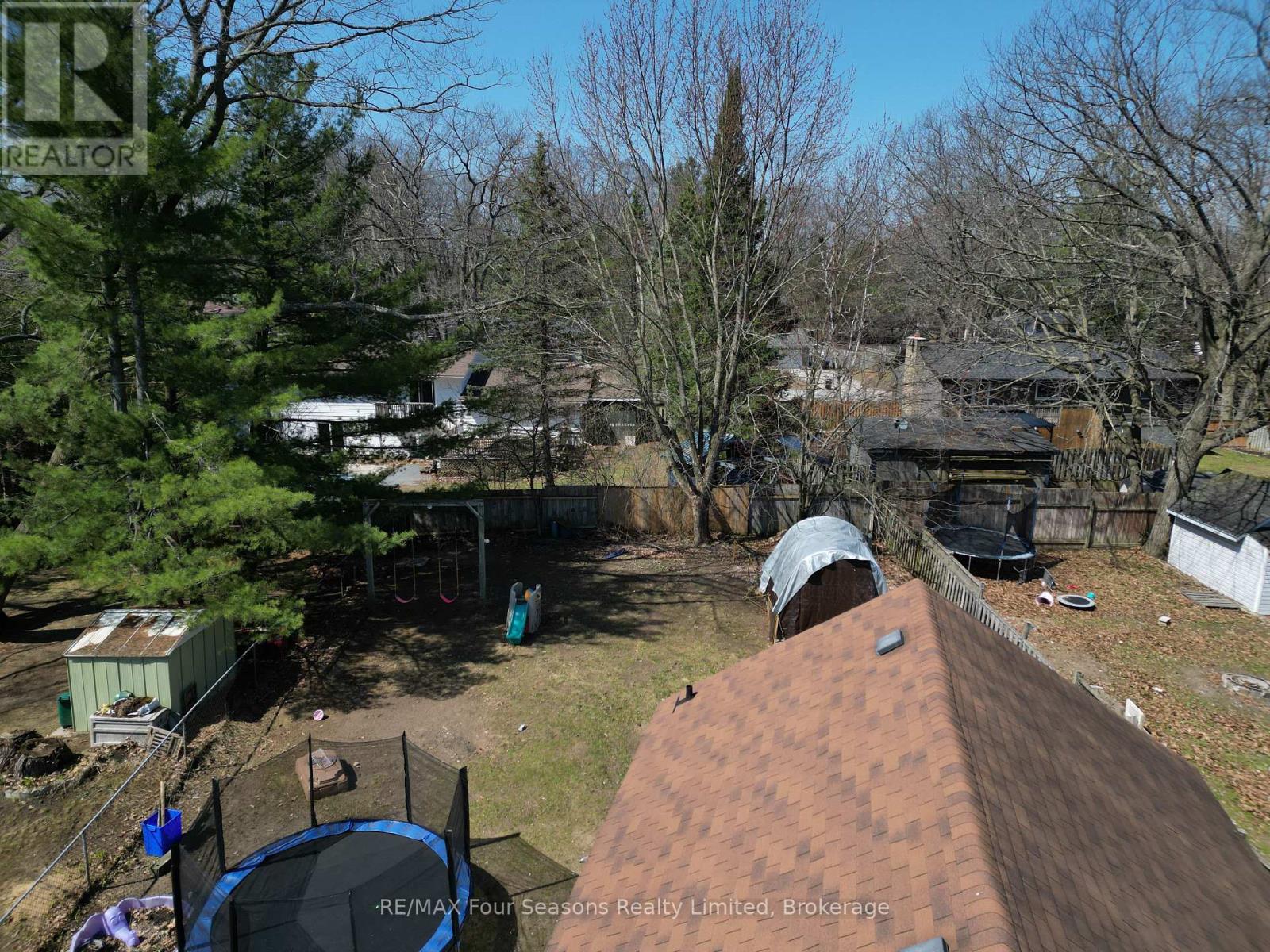 196 Melrose Avenue, Wasaga Beach, Ontario  L9Z 2T1 - Photo 6 - S12956794