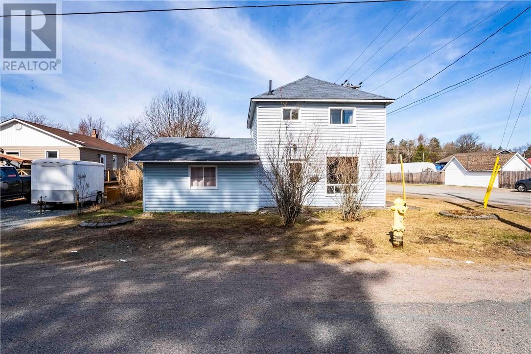 401 Castle Street, Massey, Ontario  P0P 1P0 - Photo 22 - 2127316