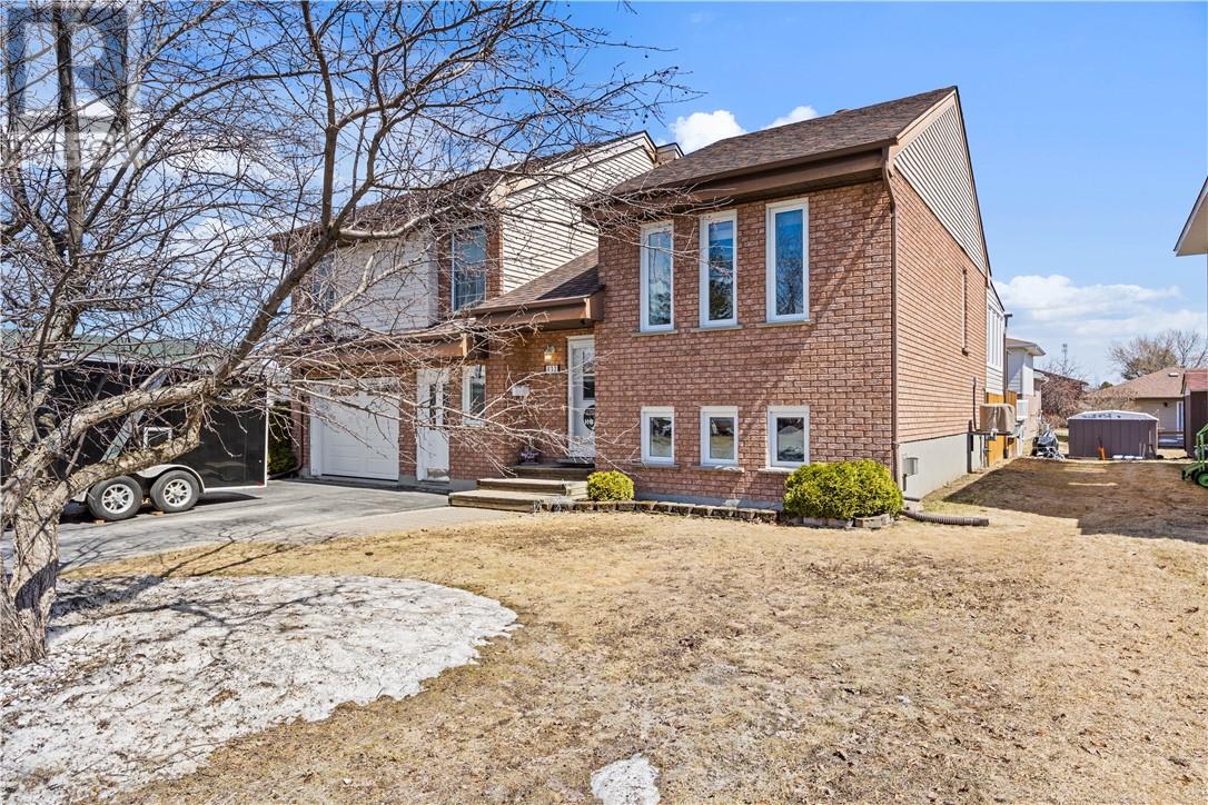 132 Ravina Avenue, Garson, Ontario  P3L 1B8 - Photo 2 - 2127254