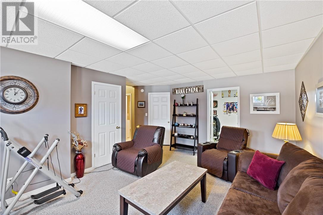 132 Ravina Avenue, Garson, Ontario  P3L 1B8 - Photo 35 - 2127254