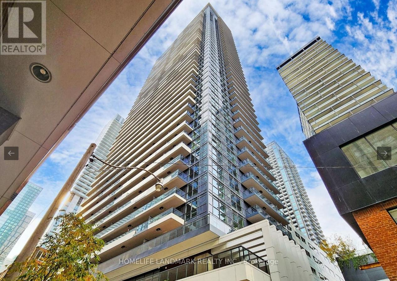 805 - 38 WIDMER STREET, Toronto, Ontario