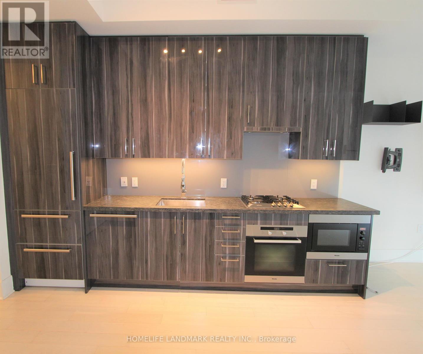 1019 - 29 Queens Quay E, Toronto, Ontario  M5E 0A4 - Photo 5 - C13066554