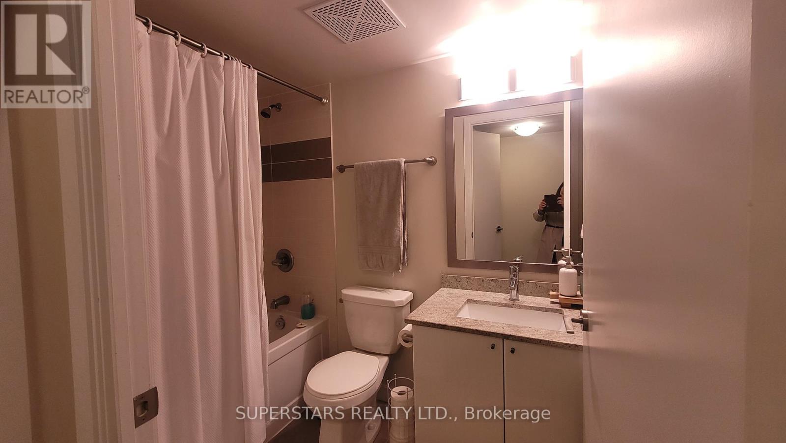 1505 - 33 Bay Street, Toronto, Ontario  M5J 2Z3 - Photo 10 - C13066566