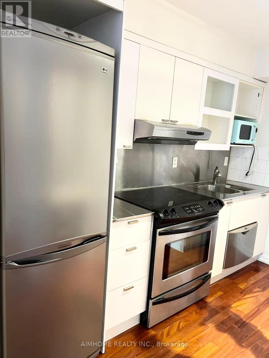 705 - 111 Elizabeth Street E, Toronto, Ontario  M5G 1P7 - Photo 3 - C13066588