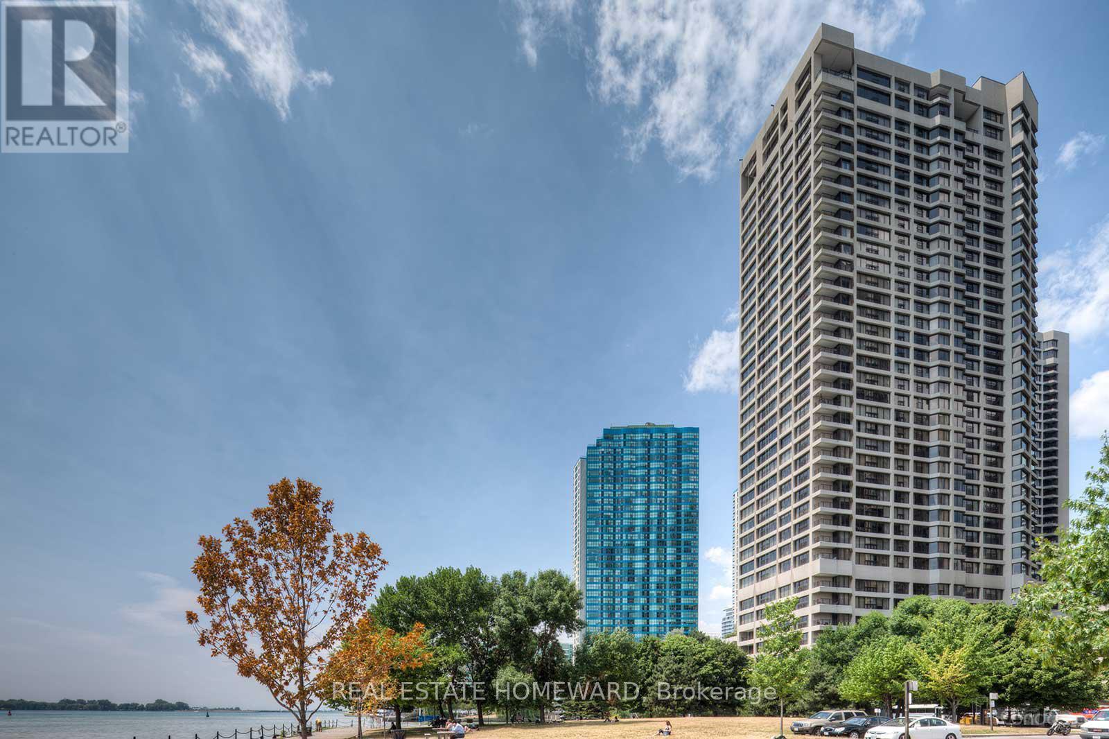 1208 - 77 Harbour Square, Toronto, Ontario  M5J 2S2 - Photo 10 - C13066692
