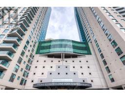 1208 - 77 HARBOUR SQUARE, Toronto, Ontario