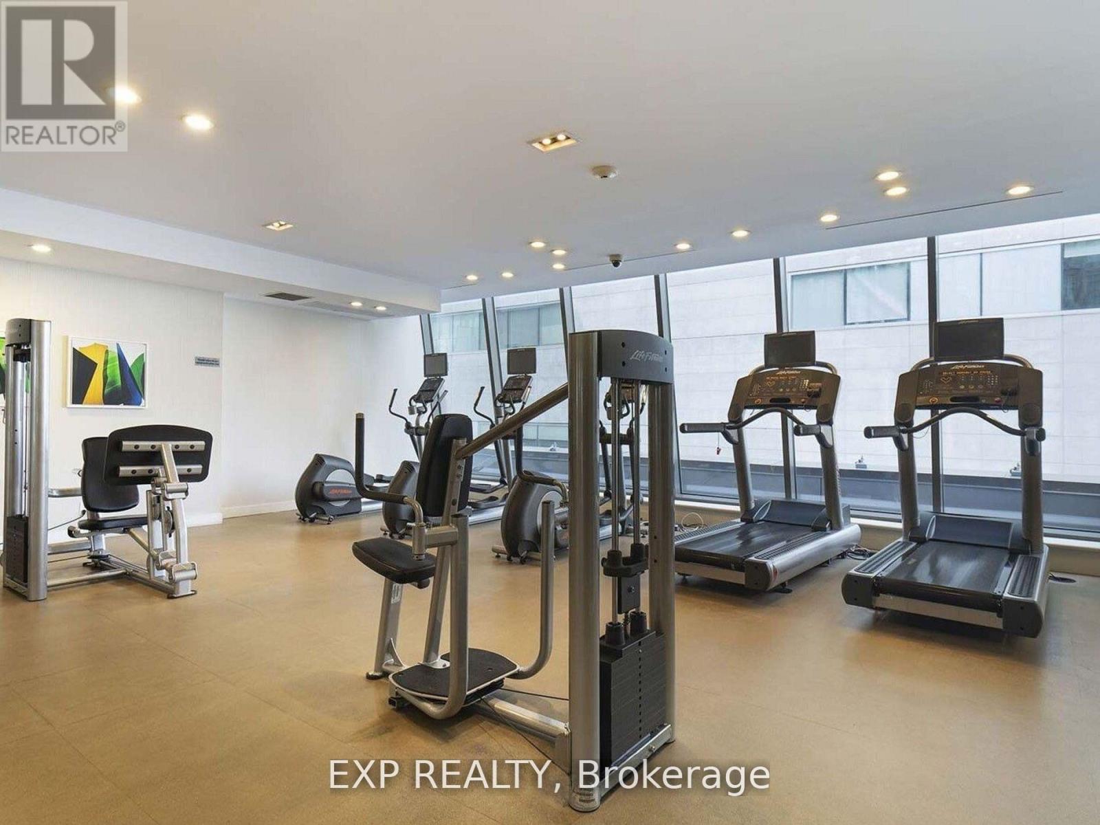 1510 - 832 Bay Street, Toronto, Ontario  M5S 1Z6 - Photo 11 - C13066724