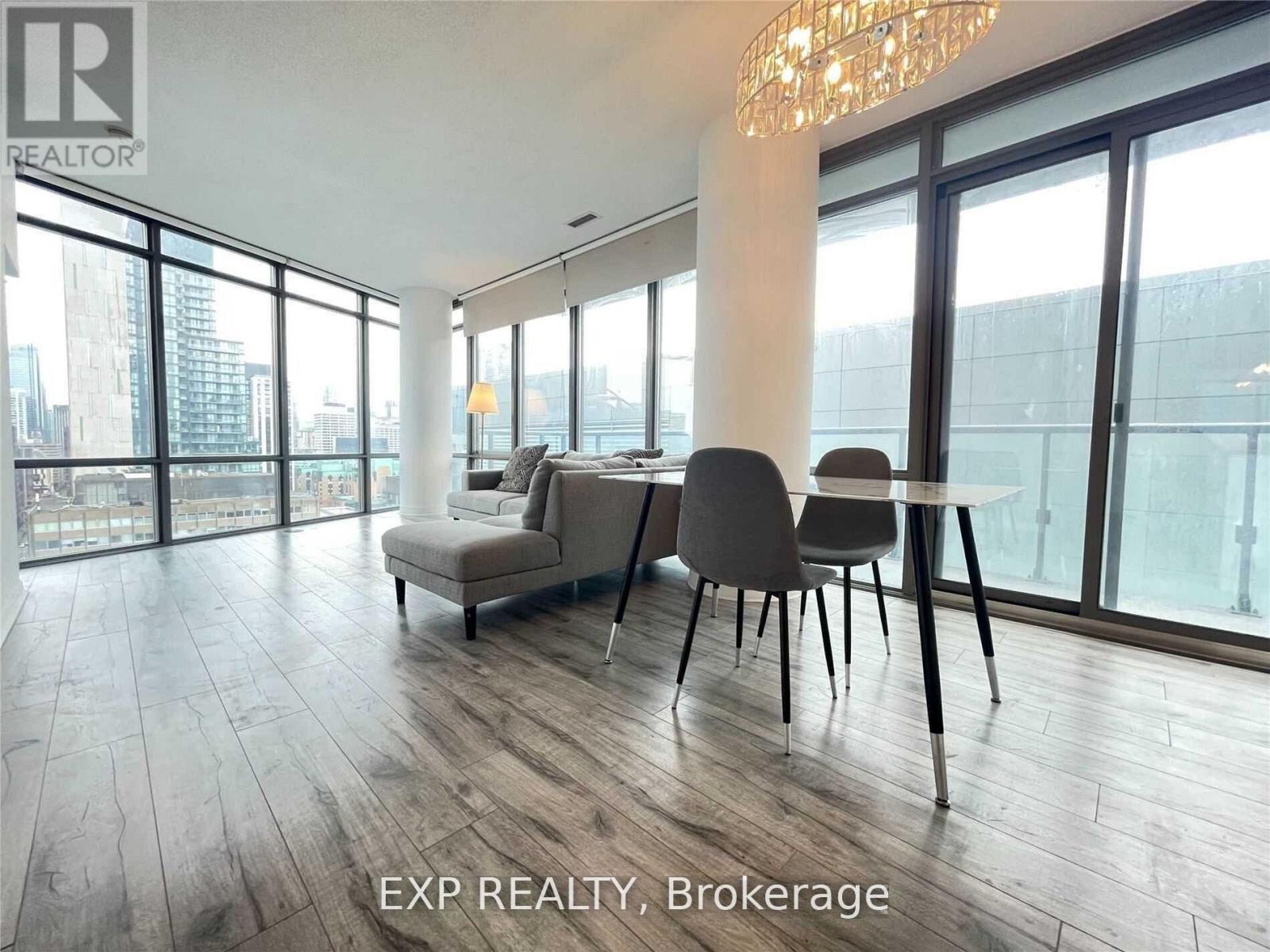 1510 - 832 Bay Street, Toronto, Ontario  M5S 1Z6 - Photo 2 - C13066724