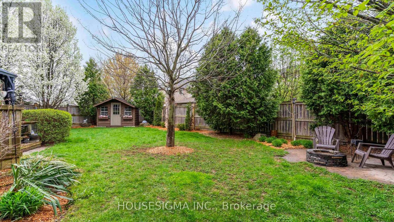 2001 Jubilee Drive, London North, Ontario  N6G 0H7 - Photo 46 - X13064278