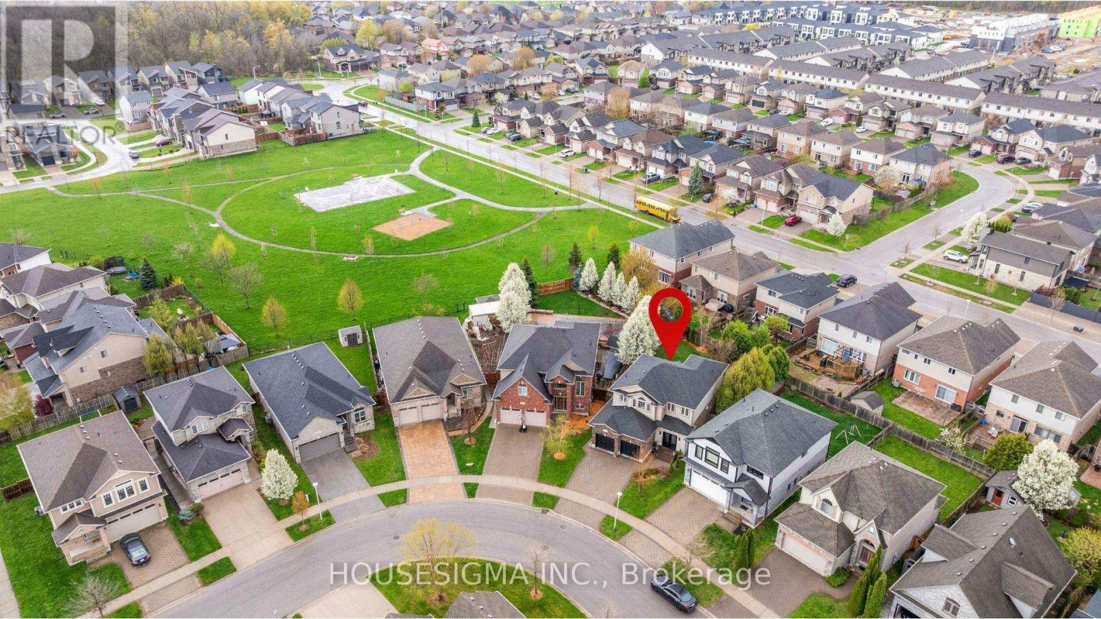 2001 Jubilee Drive, London North, Ontario  N6G 0H7 - Photo 48 - X13064278
