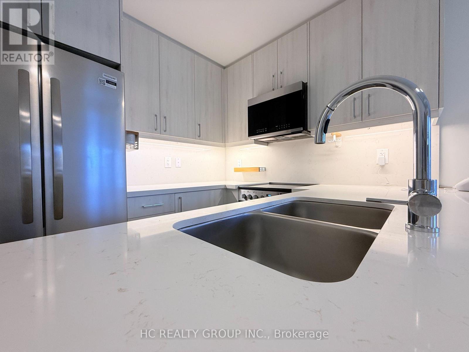 38 Matawin Lane, Richmond Hill, Ontario  L4B 0H8 - Photo 14 - N13066556