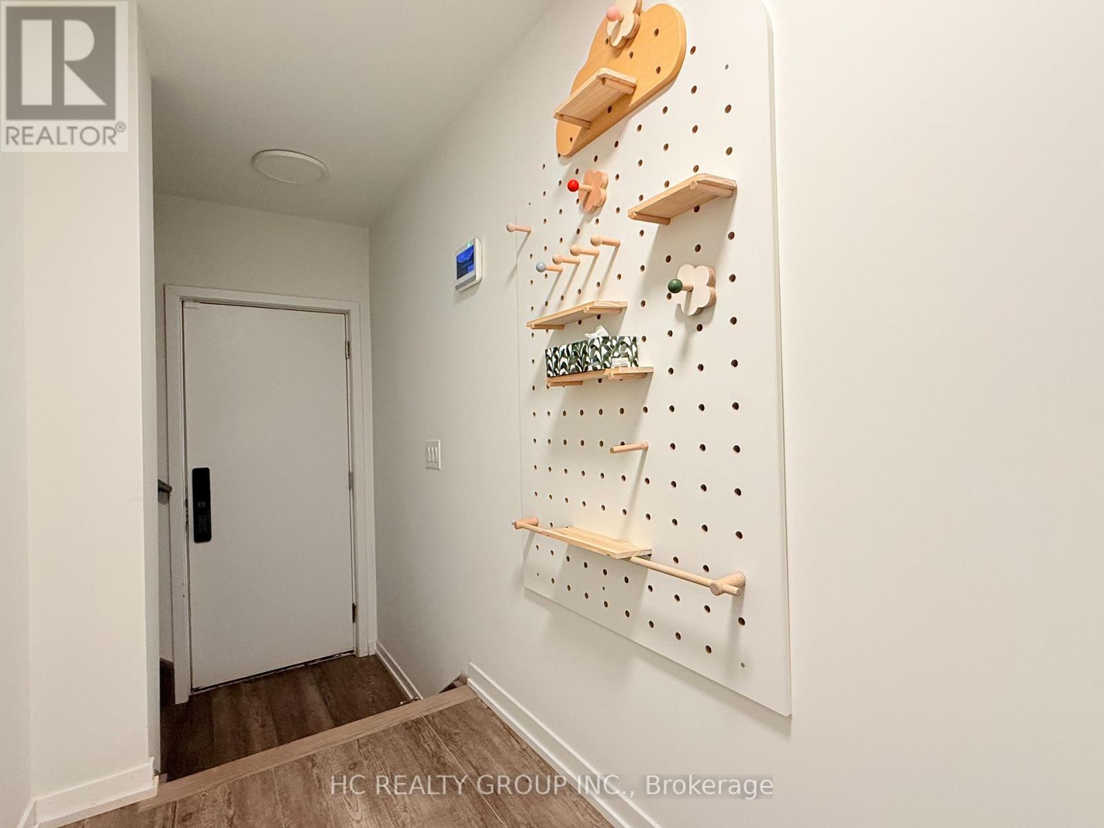 38 Matawin Lane, Richmond Hill, Ontario  L4B 0H8 - Photo 4 - N13066556