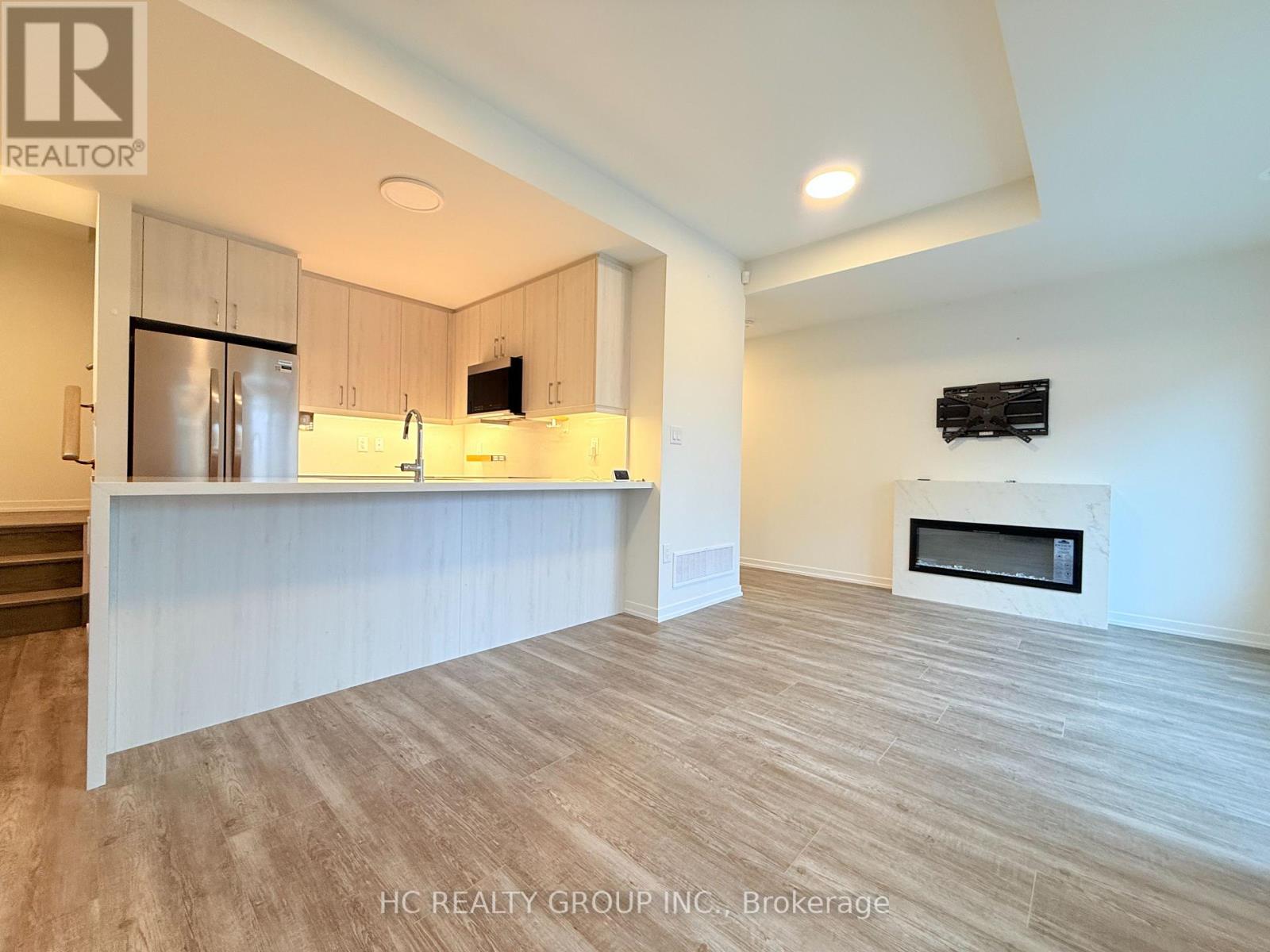 38 Matawin Lane, Richmond Hill, Ontario  L4B 0H8 - Photo 7 - N13066556