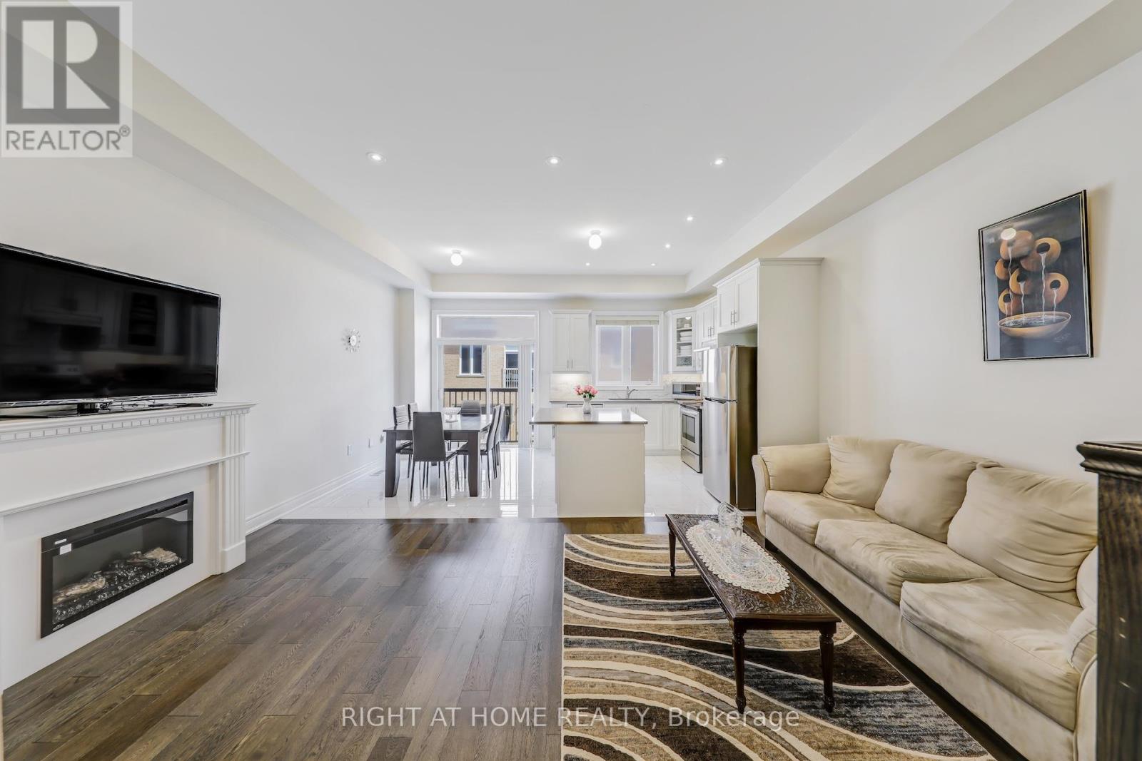 16 Lasalle Lane, Richmond Hill, Ontario  L4C 7V6 - Photo 21 - N13066584