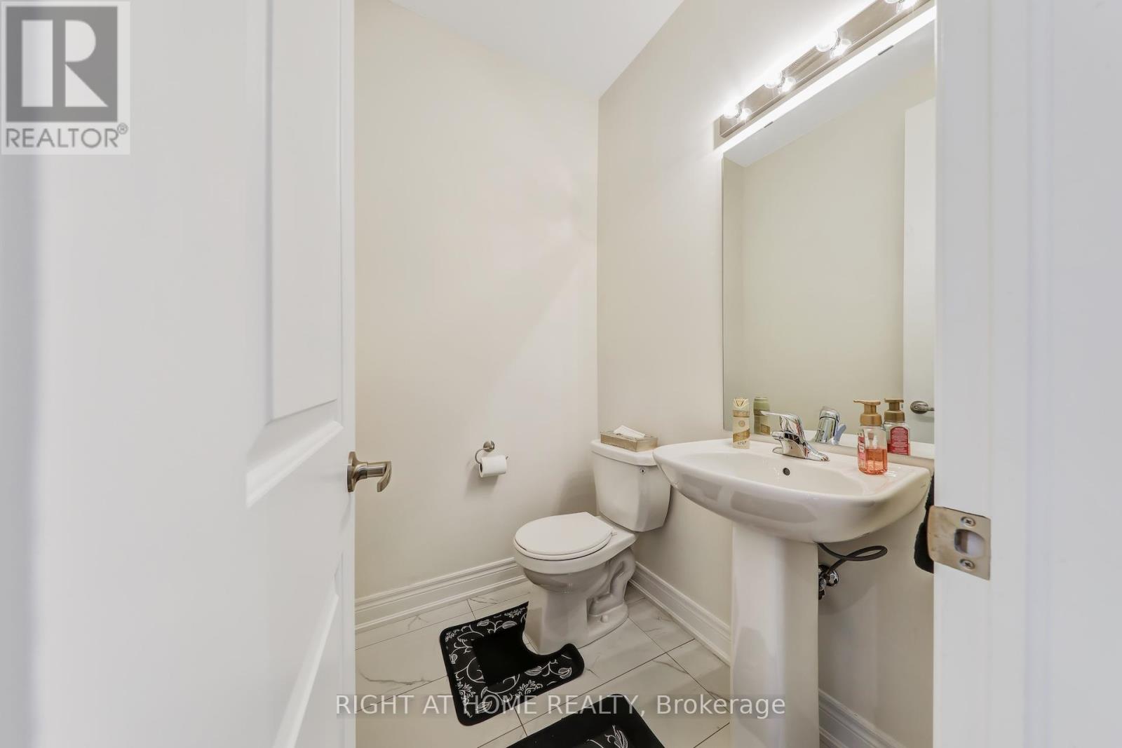 16 Lasalle Lane, Richmond Hill, Ontario  L4C 7V6 - Photo 22 - N13066584