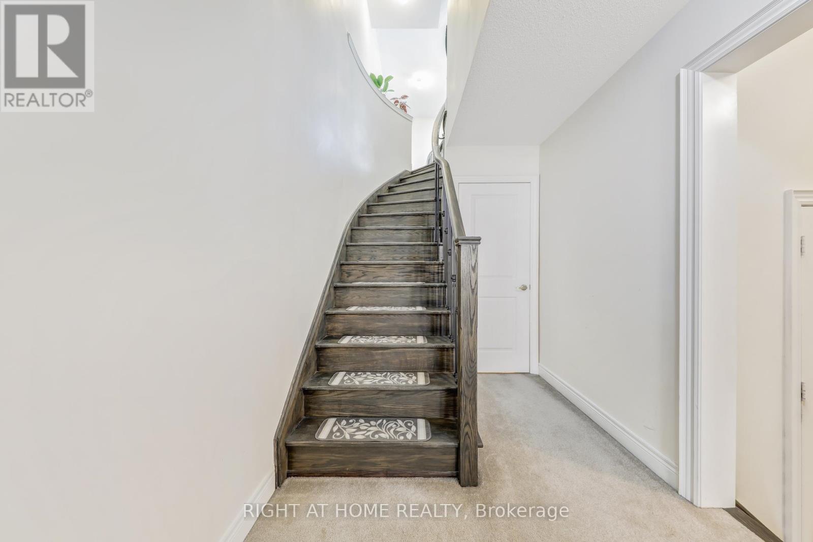 16 Lasalle Lane, Richmond Hill, Ontario  L4C 7V6 - Photo 36 - N13066584