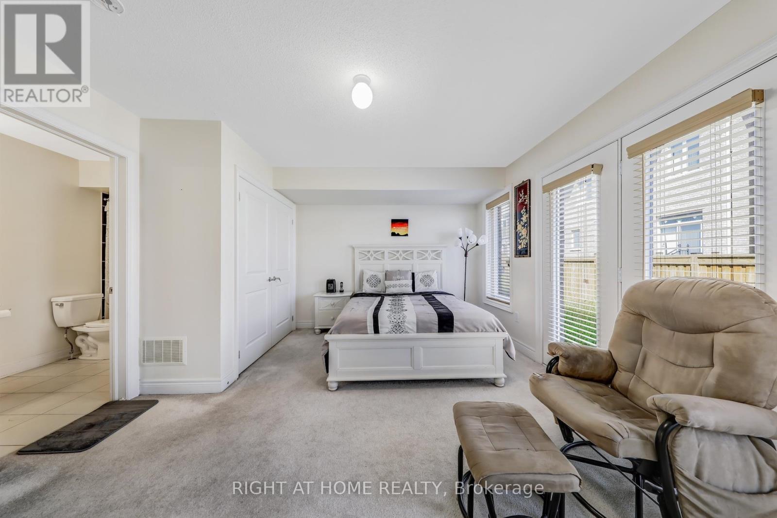 16 Lasalle Lane, Richmond Hill, Ontario  L4C 7V6 - Photo 42 - N13066584