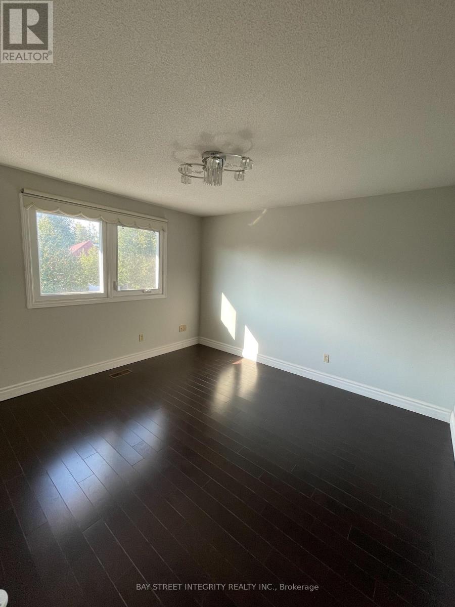38 Southgate Crescent, Richmond Hill, Ontario  L4B 2E3 - Photo 12 - N13066630