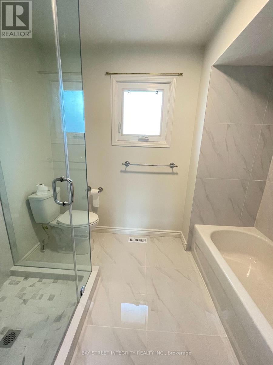 38 Southgate Crescent, Richmond Hill, Ontario  L4B 2E3 - Photo 18 - N13066630
