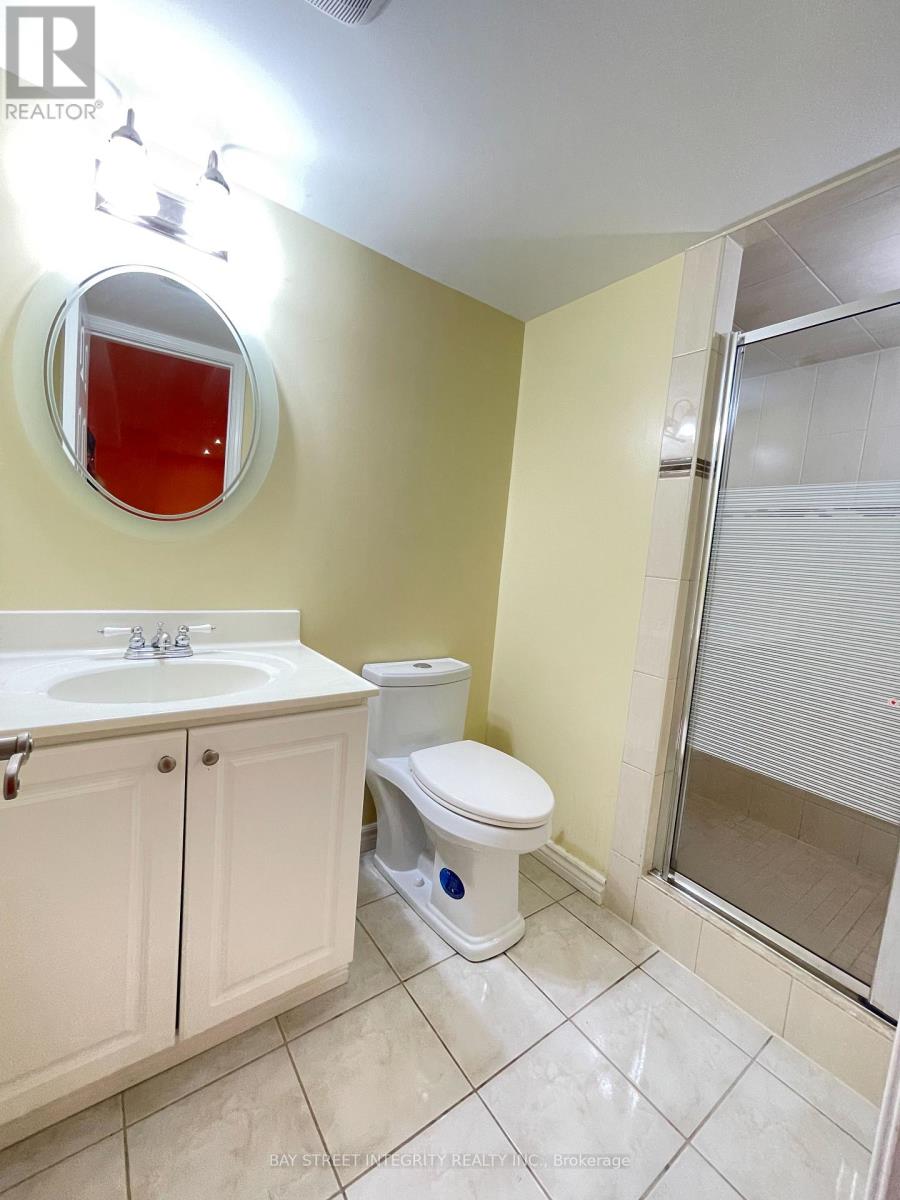 38 Southgate Crescent, Richmond Hill, Ontario  L4B 2E3 - Photo 22 - N13066630