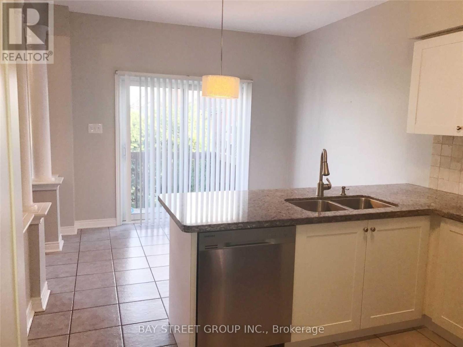 9 Firwood Drive, Richmond Hill, Ontario  L4S 1Z8 - Photo 2 - N13066662