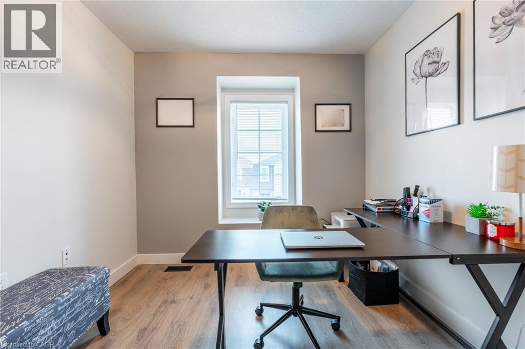 11 Stockbridge Gardens Unit# 5, Stoney Creek, Ontario  L8J 0H5 - Photo 42 - 40811097