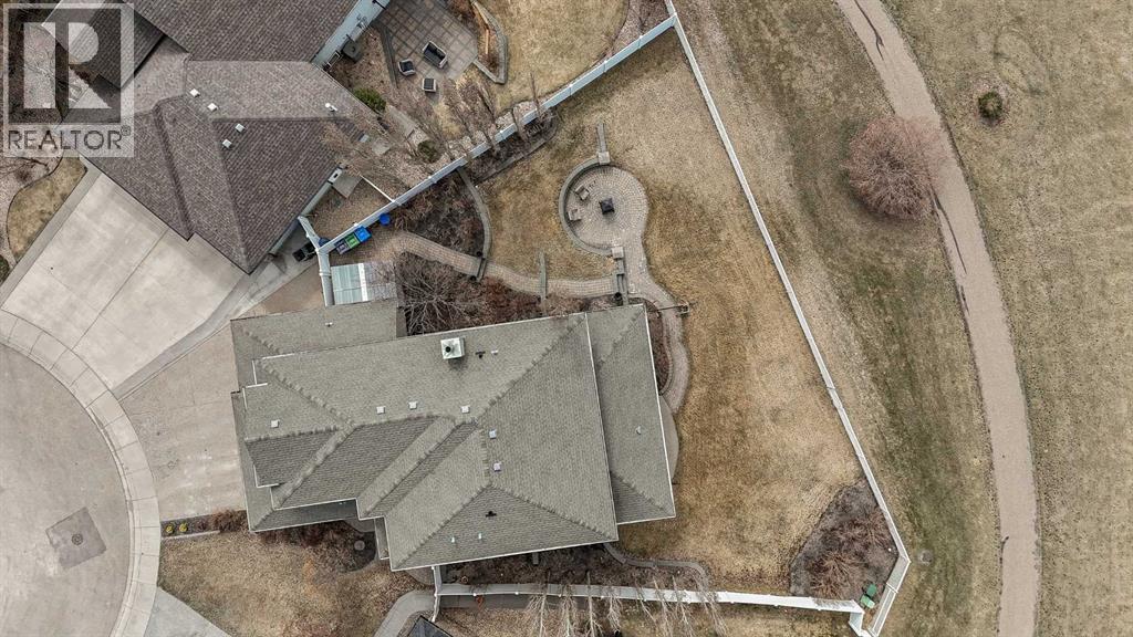 74 Ingram Close, Red Deer, Alberta  T4R 0A3 - Photo 4 - A2305888