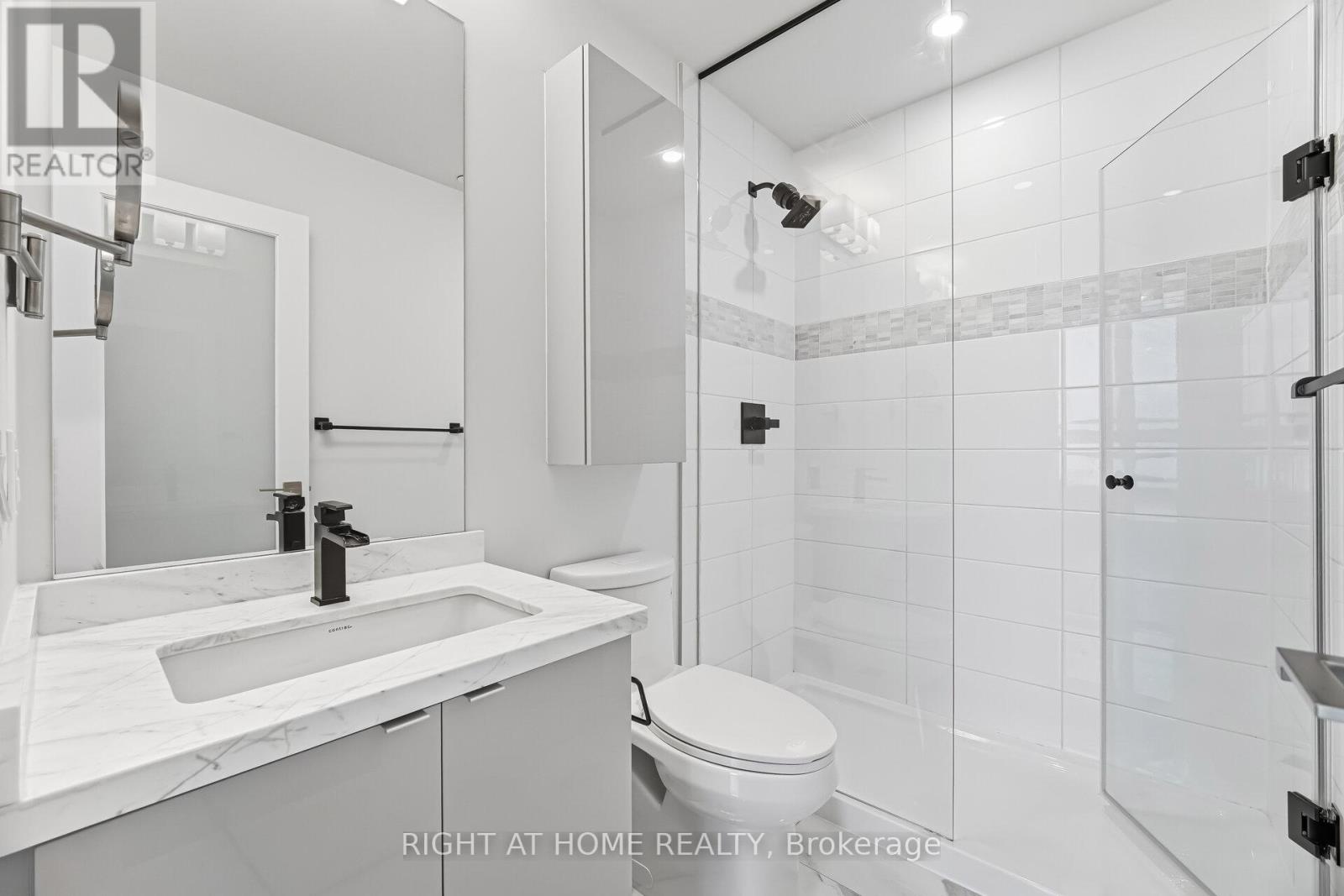 Lph5 - 4085 Parkside Village Drive, Mississauga, Ontario  L5B 0K9 - Photo 17 - W13066604
