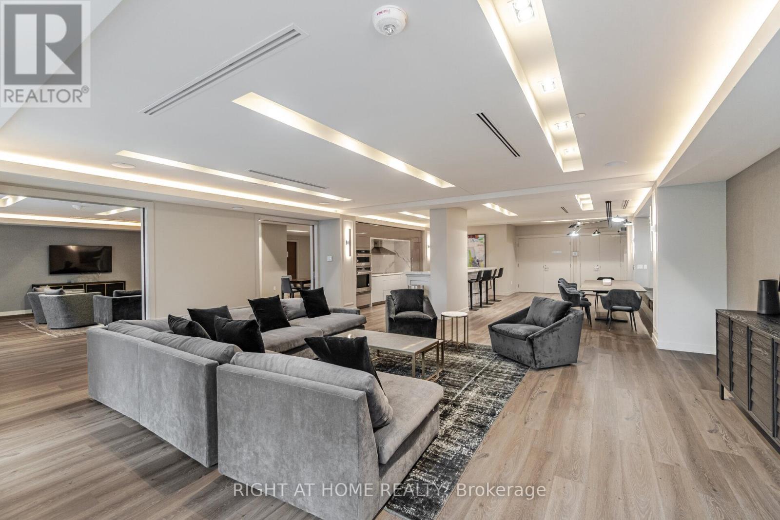 Lph5 - 4085 Parkside Village Drive, Mississauga, Ontario  L5B 0K9 - Photo 34 - W13066604