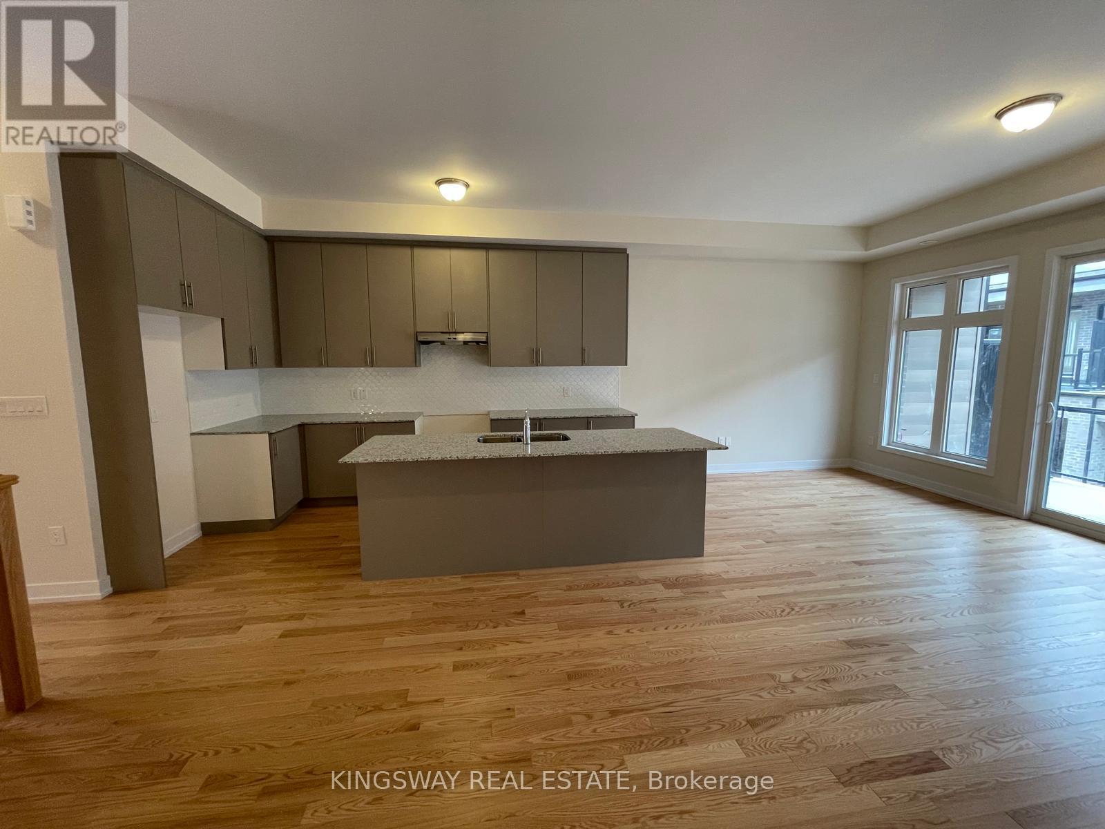 3082 Meadowridge Drive, Oakville, Ontario  L6H 7Z1 - Photo 9 - W13066650