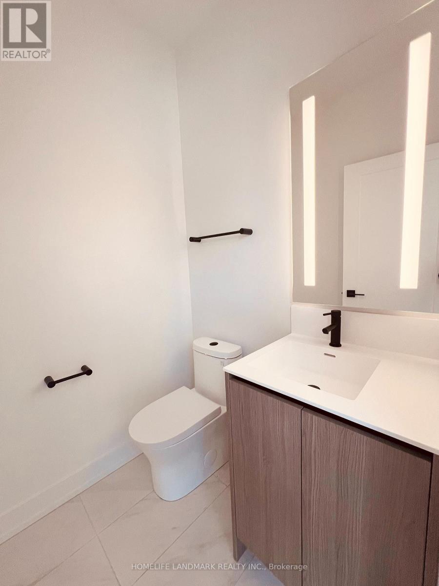 50 Lou Parsons Way, Mississauga (Port Credit), Ontario  L5H 0B2 - Photo 11 - W13066680