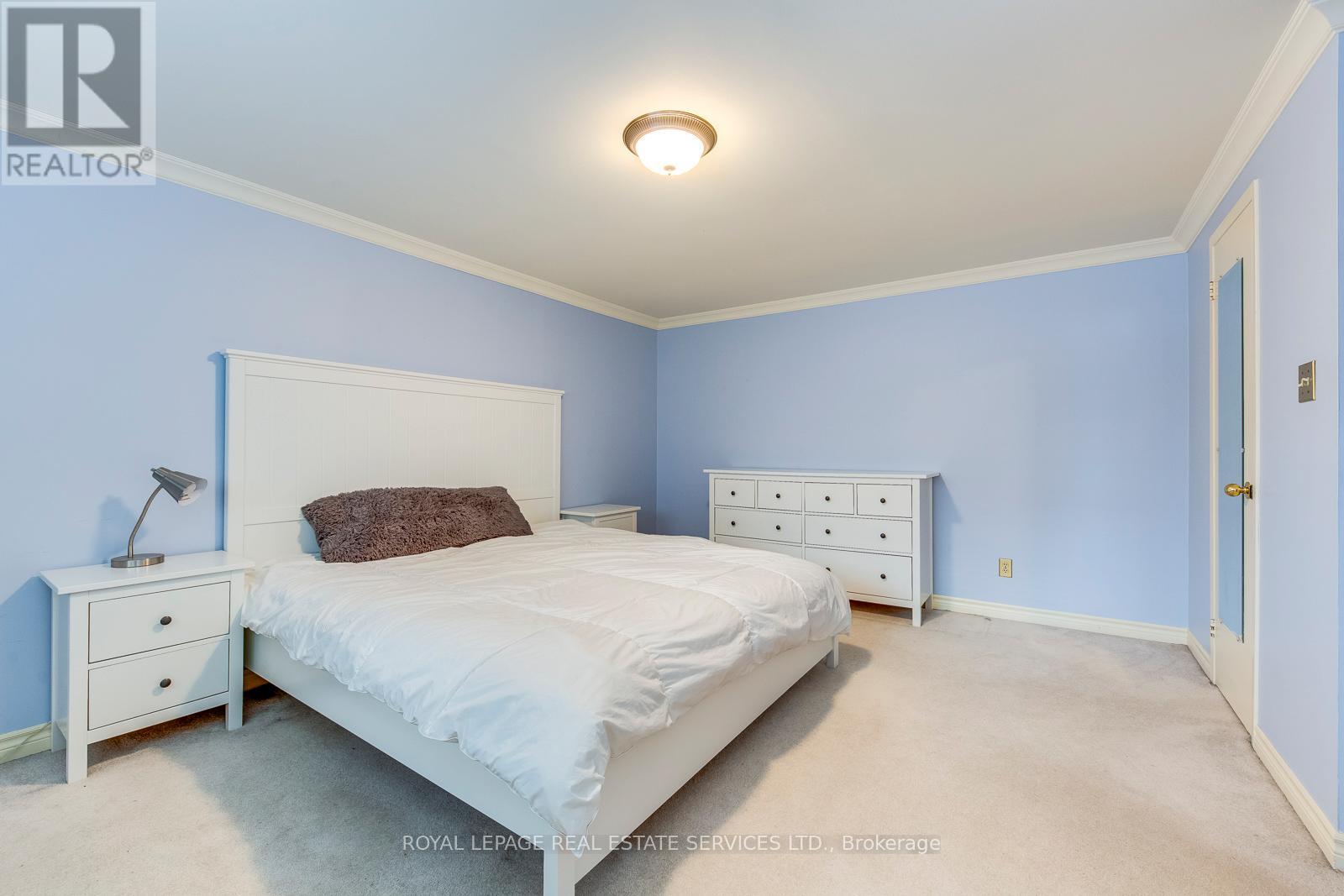 2630 Hayford Court, Mississauga, Ontario  L5K 1P7 - Photo 21 - W13066698