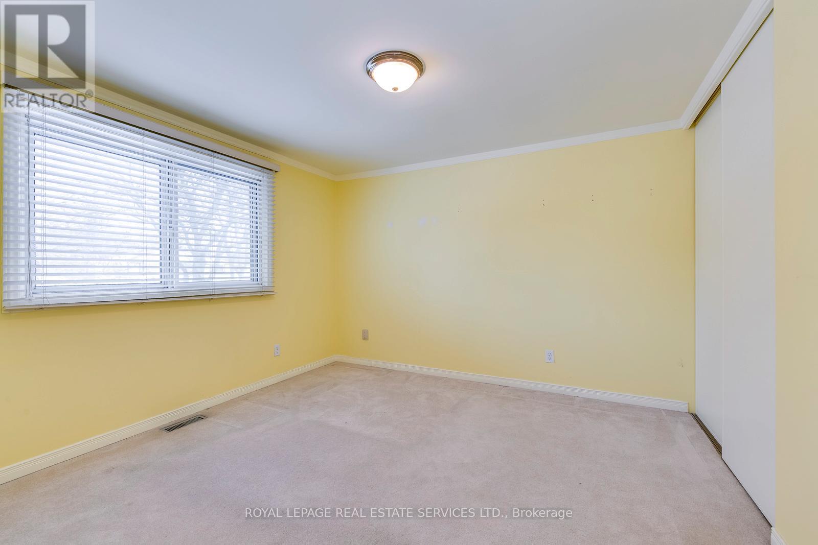 2630 Hayford Court, Mississauga, Ontario  L5K 1P7 - Photo 25 - W13066698