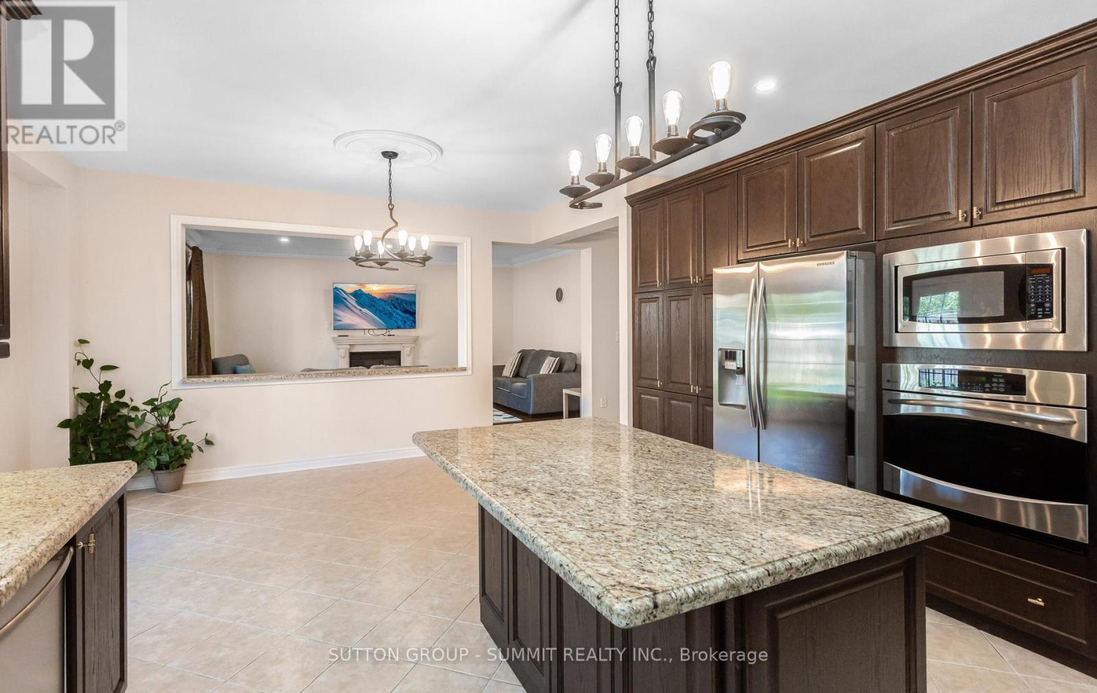 3129 Gladish Grove, Mississauga, Ontario  L5M 0C3 - Photo 12 - W13066708